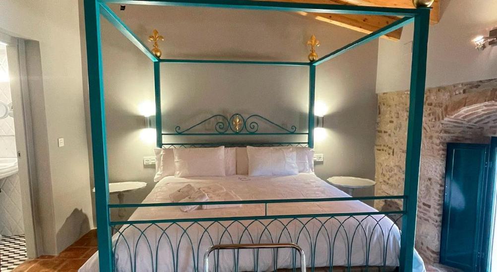 Hotel Rural La Casa De Carlota Montanchez Ngoại thất bức ảnh