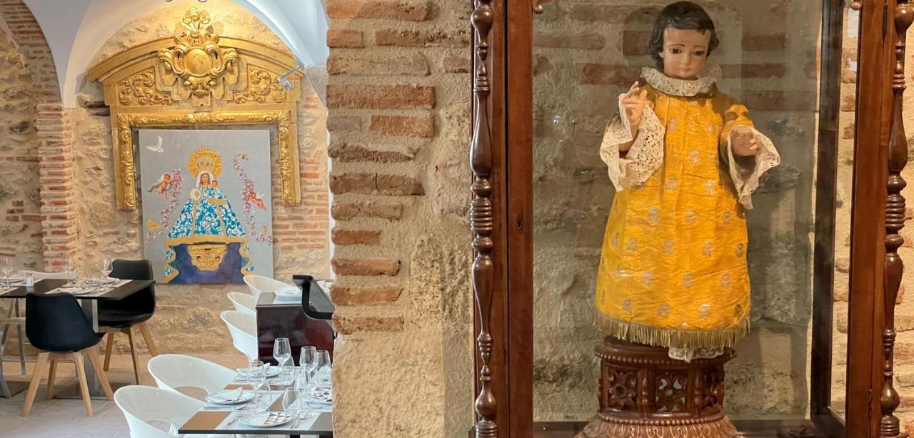 Hotel Rural La Casa De Carlota Montanchez Ngoại thất bức ảnh